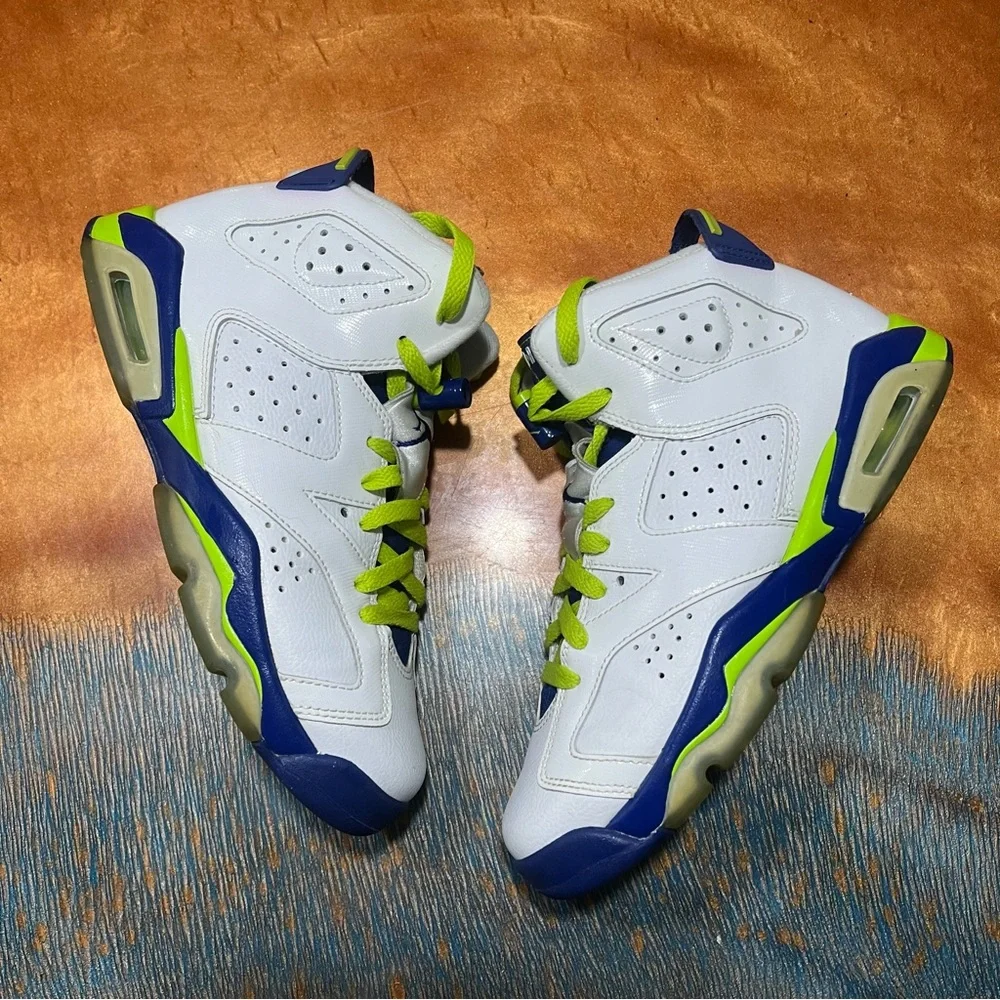 Jordan 6 Retro Fierce Green Basketball Athletic Shoes White Blue Size 6Y
